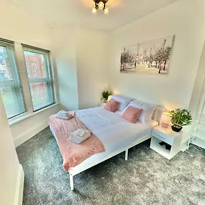 https://chic-apartment-in-central-bournemouth-with-parking.tophotelsbath.com